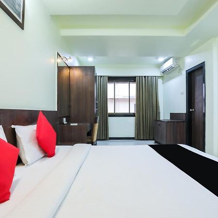 Oyo 63283 Shakti Palace Hotel Boma ภายนอก รูปภาพ